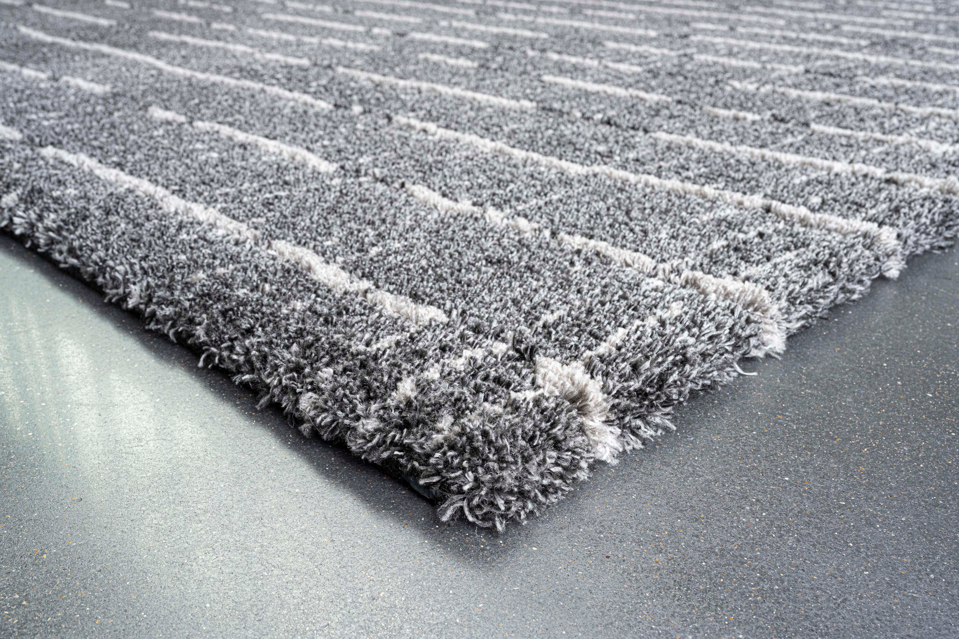 Dynamic Rugs Masai 14002-3121 Black/White Rug