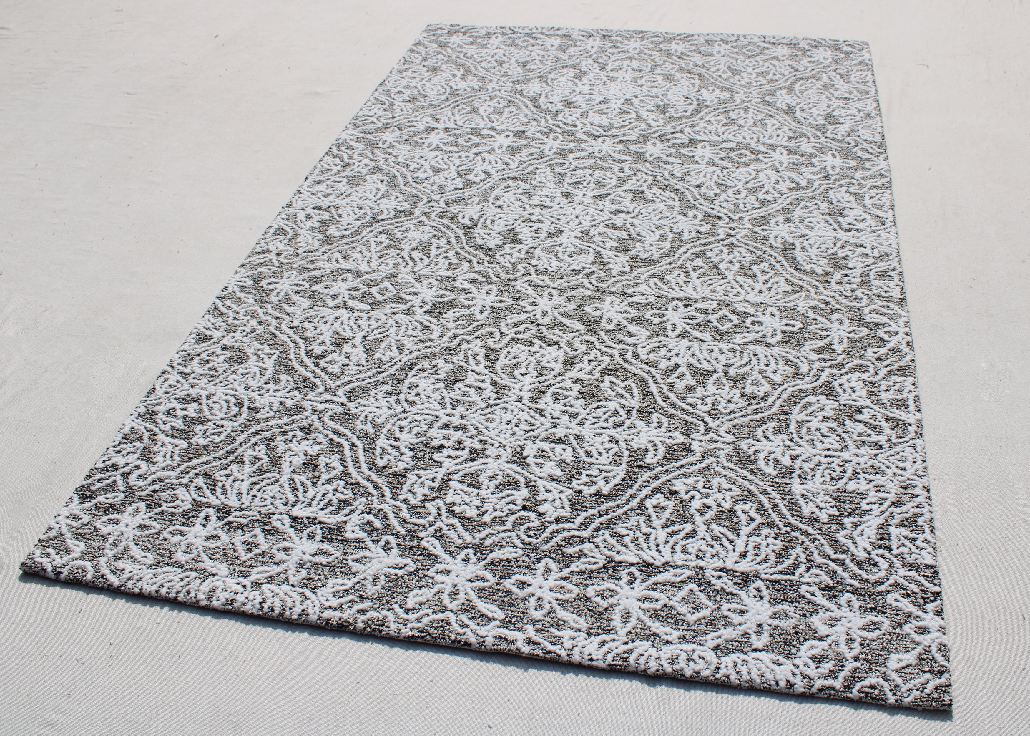 Dynamic Rugs Symphony 2053-199 Ivory/Charcoal Rug