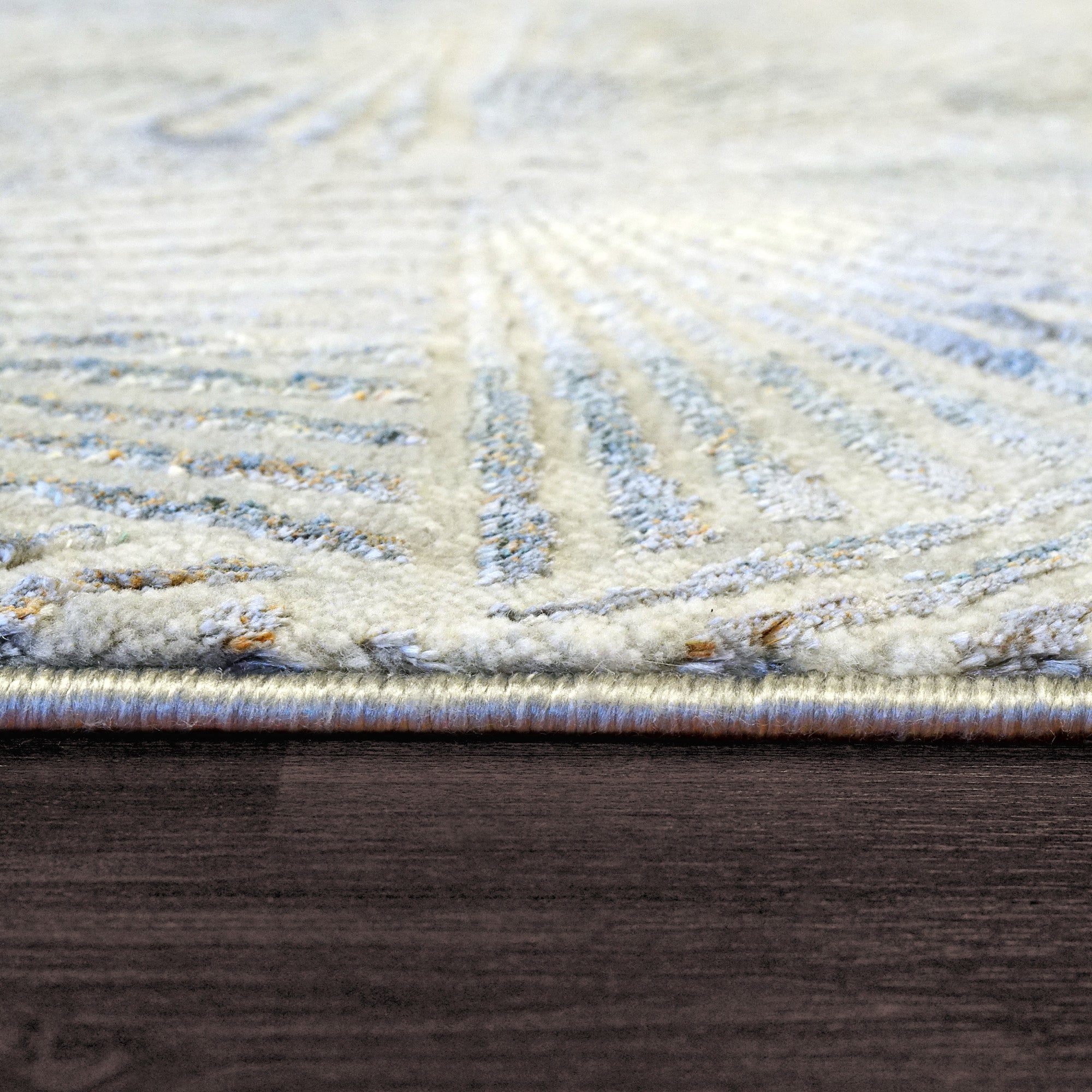 Dynamic Rugs GOLD 1355-897 Cream/Silver Rug