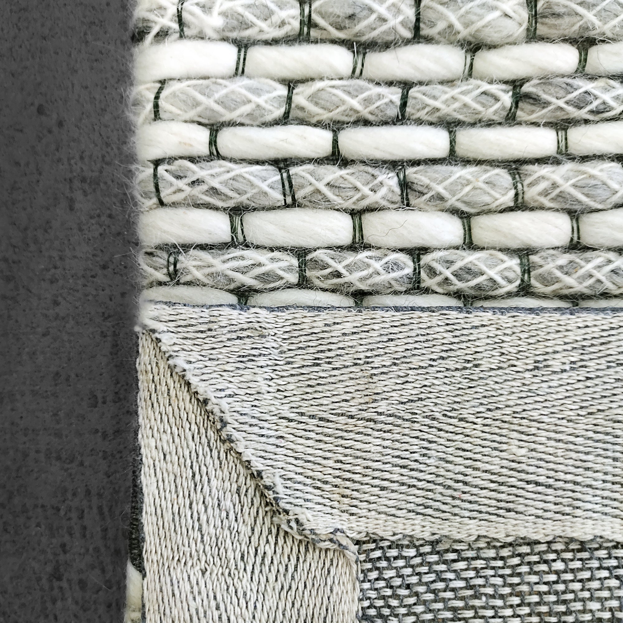 Dynamic Rugs VICI 4622-190 Ivory/Black Rug