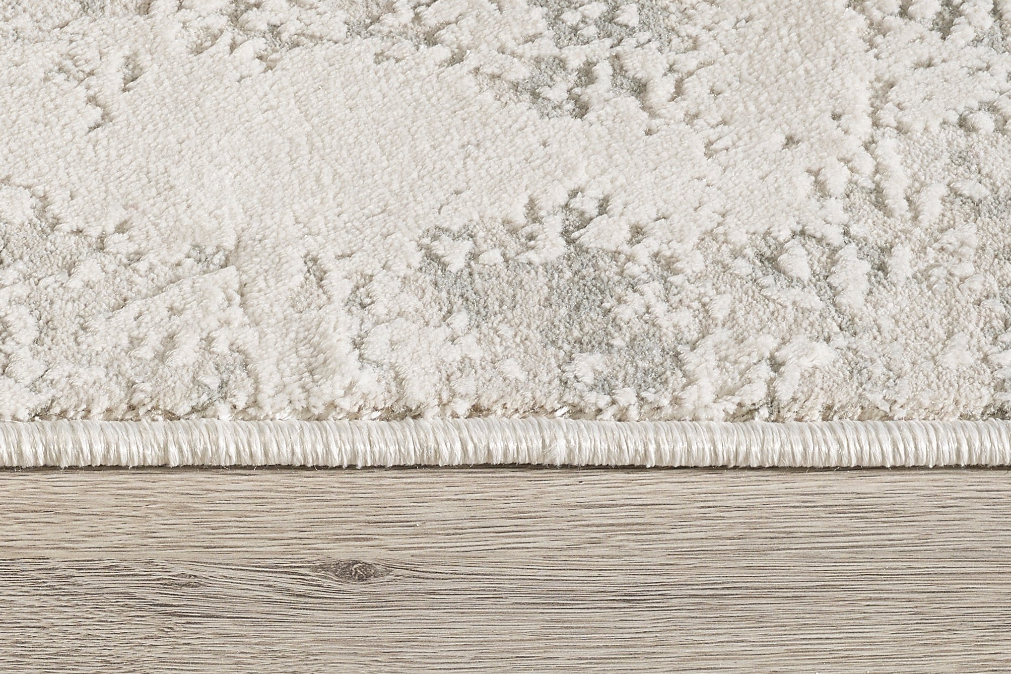 Dynamic Rugs QUARTZ 27031-110 Ivory Rug