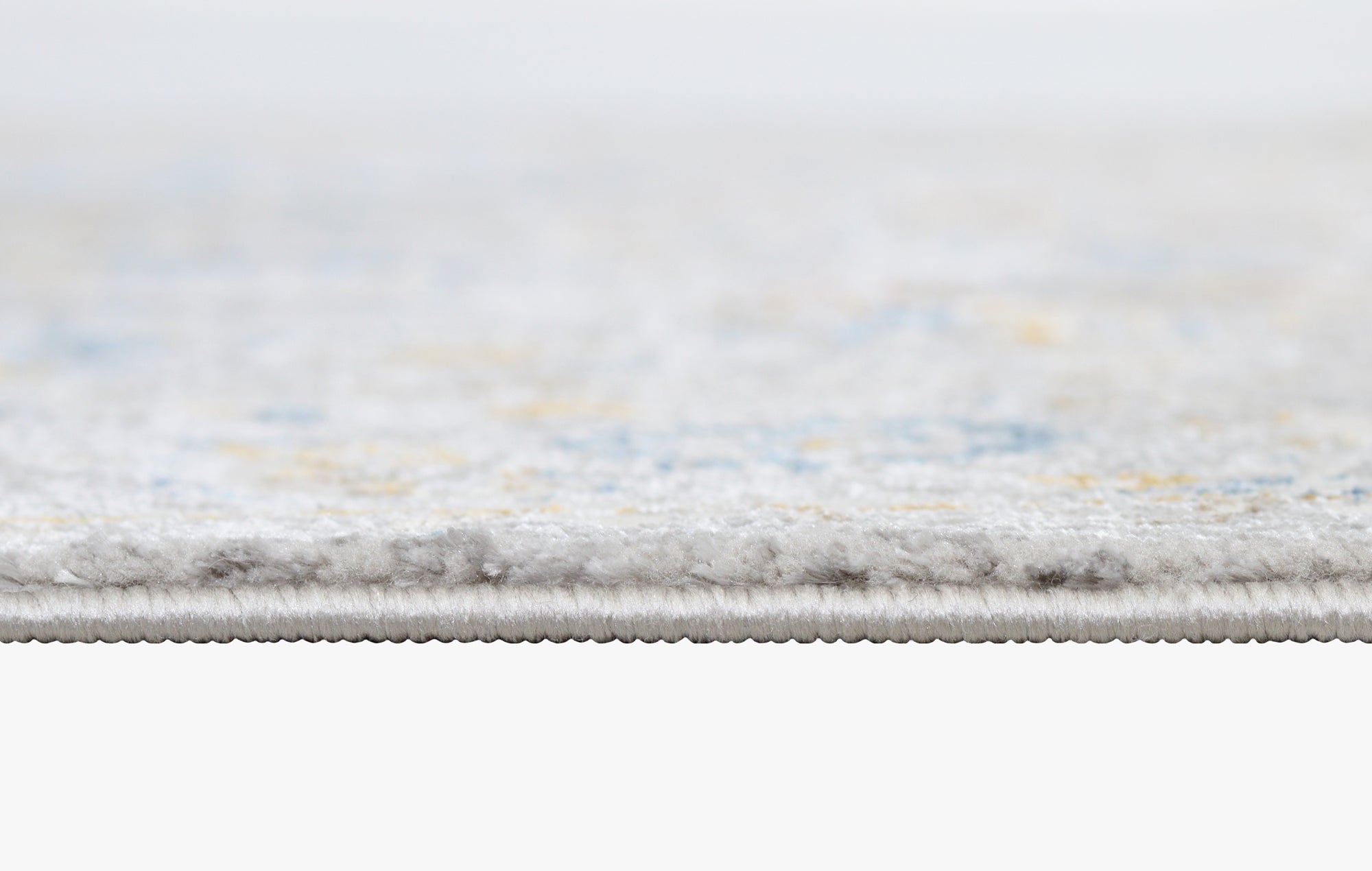 American cover design / Persian weavers Talia 774 Prism Rug