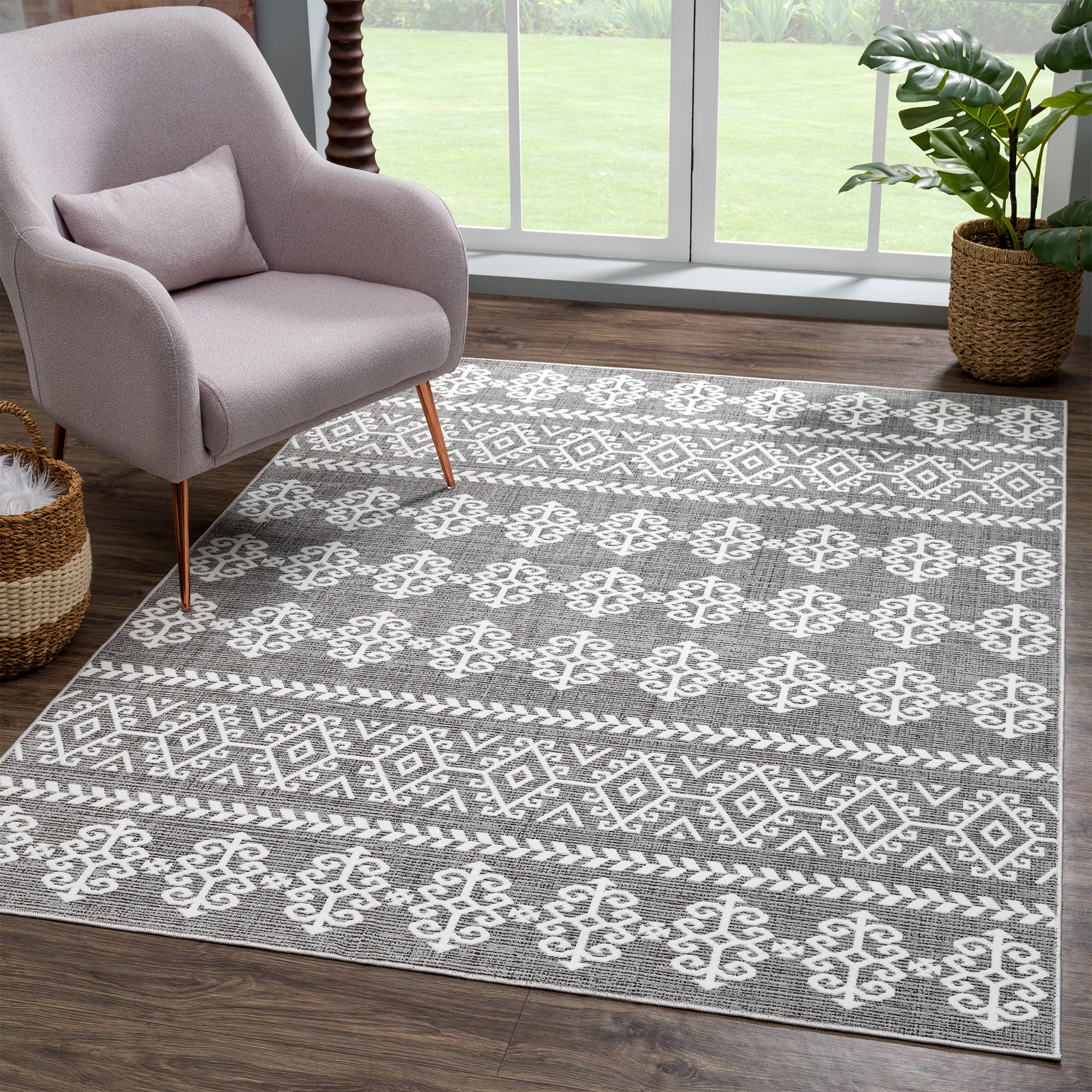 United Weavers Paramount Influential 2660-50172 Grey Rug