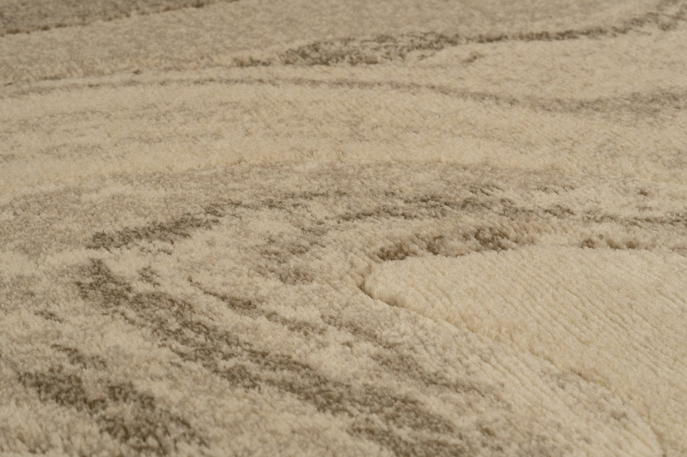 Dynamic Rugs Eclipse 63436-6575 Beige Rug