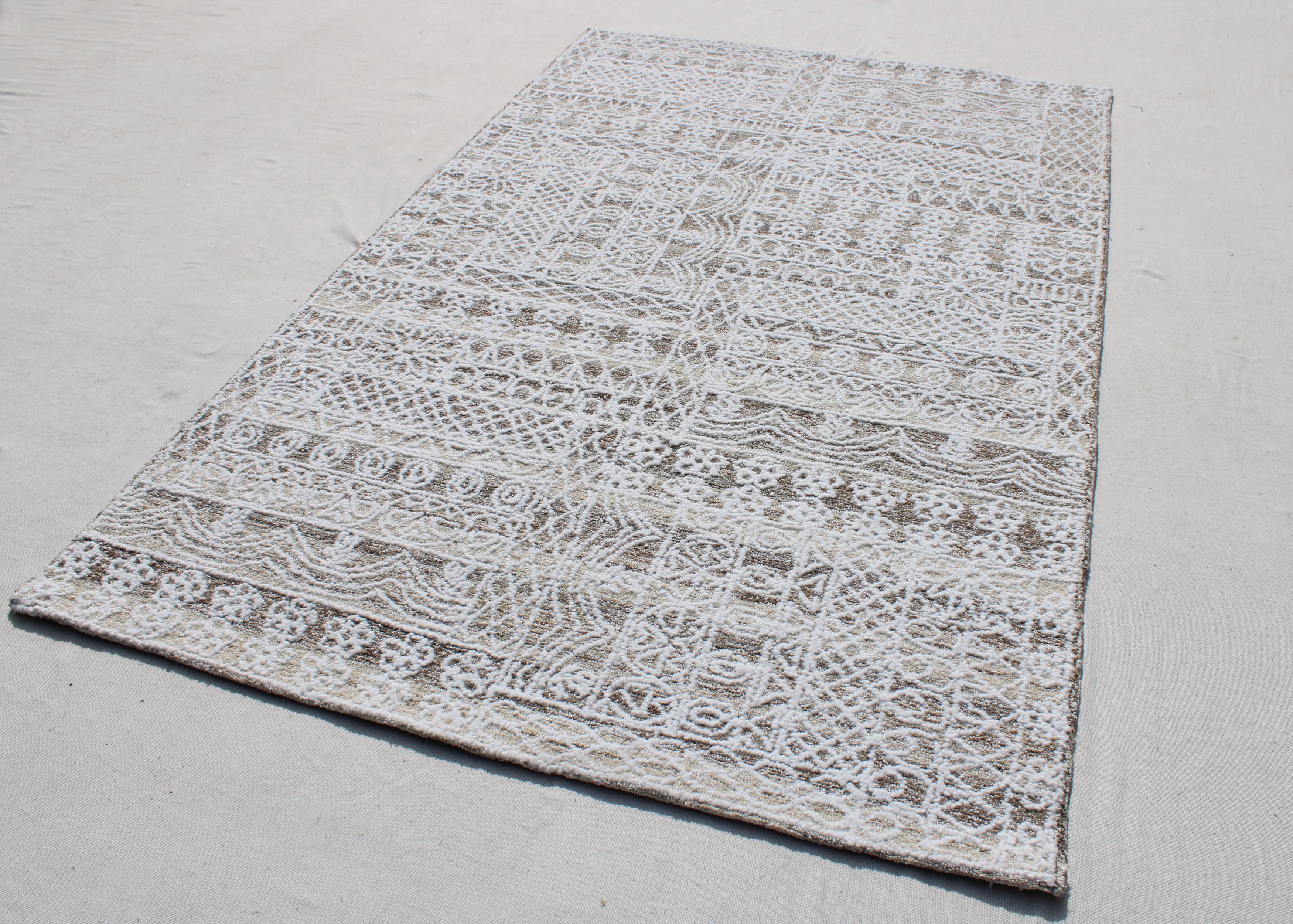 Dynamic Rugs Symphony 2051-110 Ivory/Natural Rug