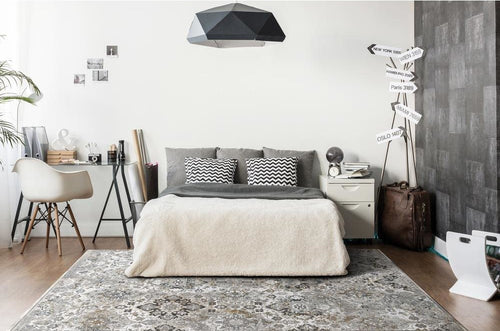 Amara 7463-990 Grey/Charcoal Rug - Blend Of Viscose And