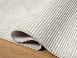 American cover design / Persian weavers Movado 1180 Ash Rug