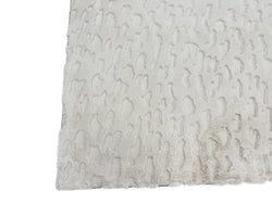 American cover design / Persian weavers Sculpted Bunny 50 Pearl Rug