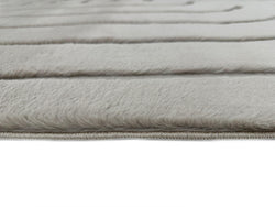 American cover design / Persian weavers Sculpted Bunny 51 Champagne Rug