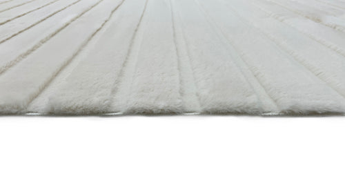 American cover design / Persian weavers Sculpted Bunny 52 Pearl Rug