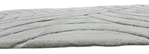 American cover design / Persian weavers Sculpted Bunny 54 Silver Rug