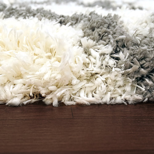 Dynamic Rugs NITRO LUX 6361-190 Ivory Rug