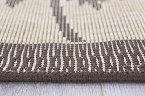 American cover design / Persian weavers Bahamas 670 Chocolate Rug