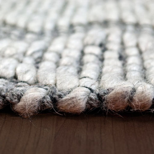 Cleveland 7451-900 Silver/Grey Rug - 60% Wool 40% Viscose