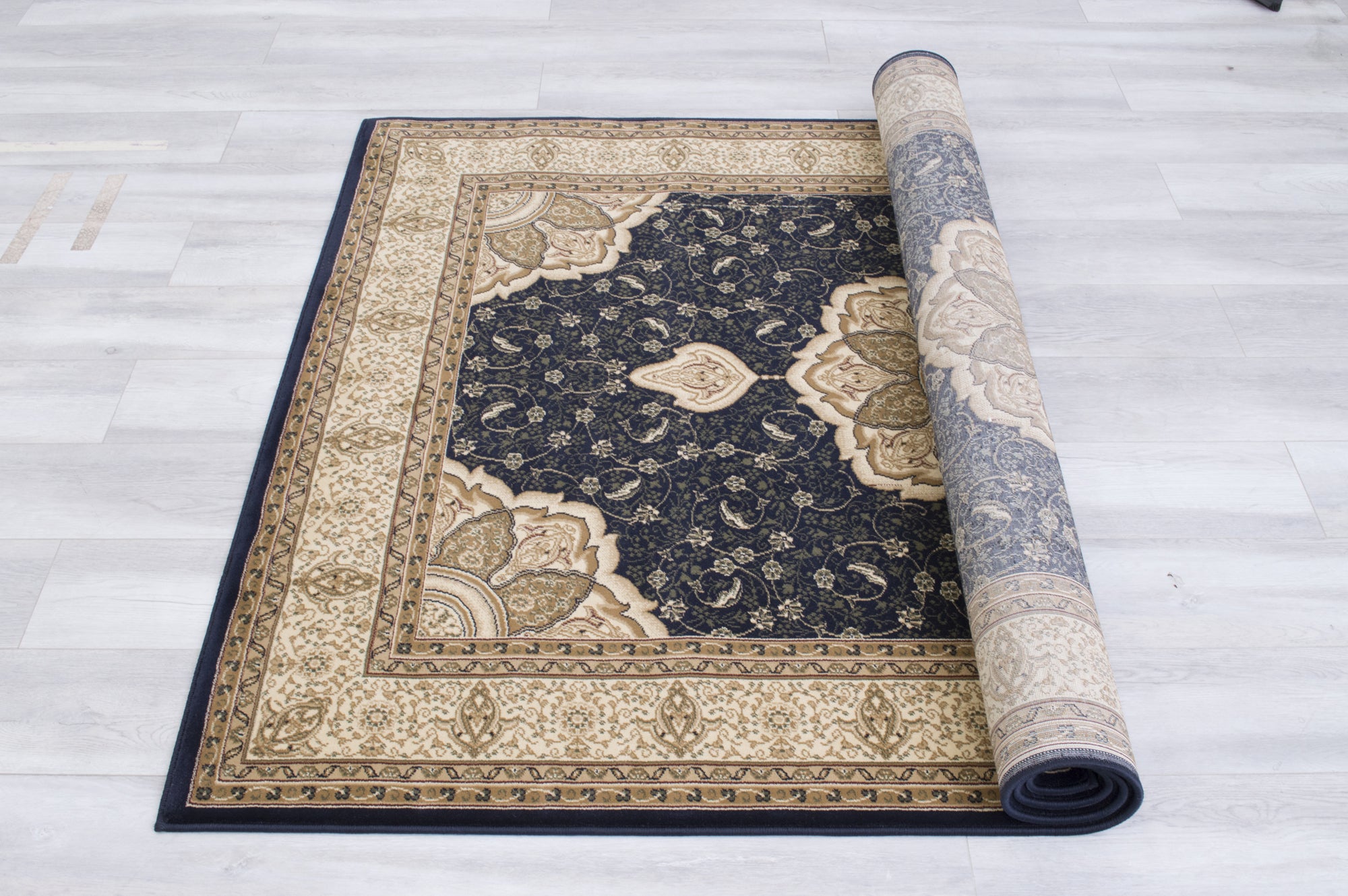 American cover design / Persian weavers Elegance 206 Navy Rug