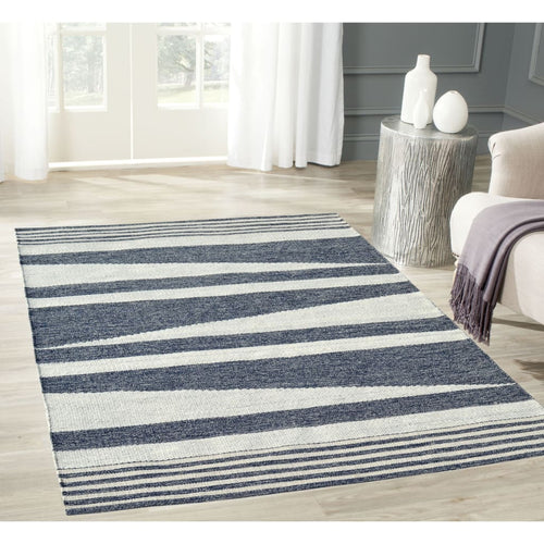 Oak 8371-150 Ivory/Denim Rug - Ivory / 8‚Äö√Ñ√¥ x 10‚Äö√Ñ√¥ - 10% Wool 