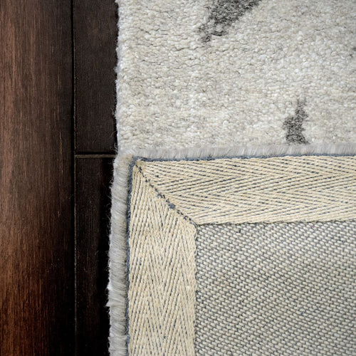Posh 7814-900 Grey Rug - 90% Viscose 10% Wool