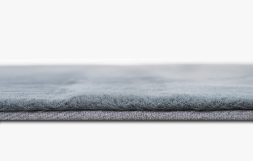American cover design / Persian weavers Rabbit Fur Solid Gray Rug